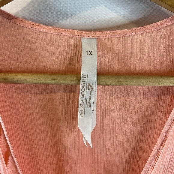 Melissa McCarthy Seven7 Blouse Top Size 1X Sleeveless V-Neck Satin Pink/ Peach - Picture 3 of 10